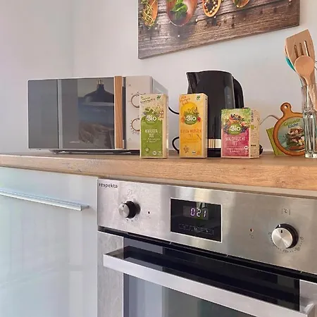 Gemuetliche 3-zimmer Ferienwohnung In 1 Og * Leipzig